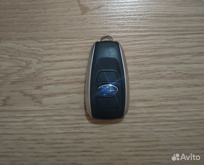 Смарт ключ Subaru