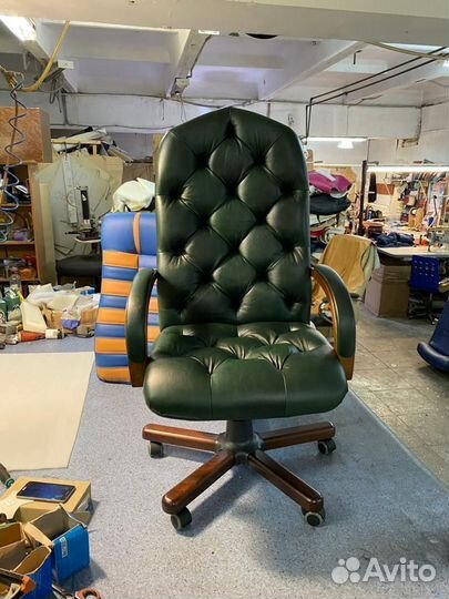 Офисные кресла