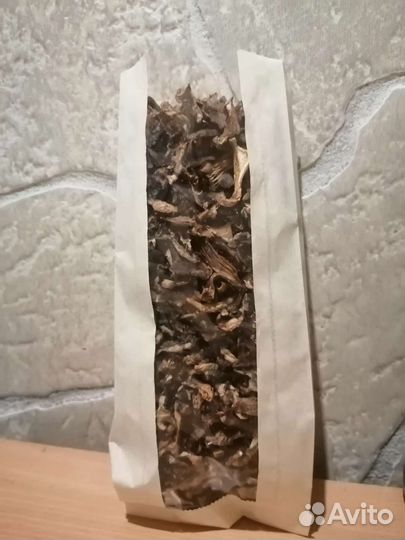 Грибы в разном виде, помидоры, закуски, разносолы