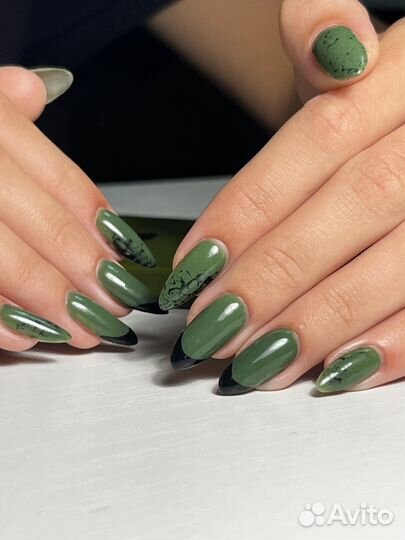 Наращивание и покрытие ногтей