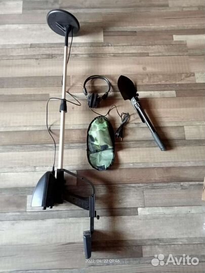 Металлоискатель новый