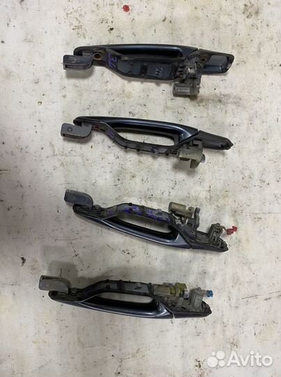 Ручка двери (наружняя ) Lancer 9