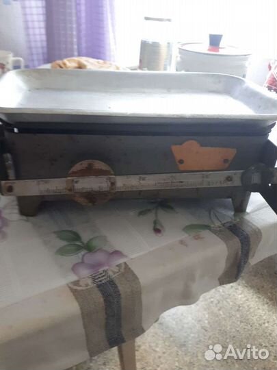 Винтажные весы бытовые