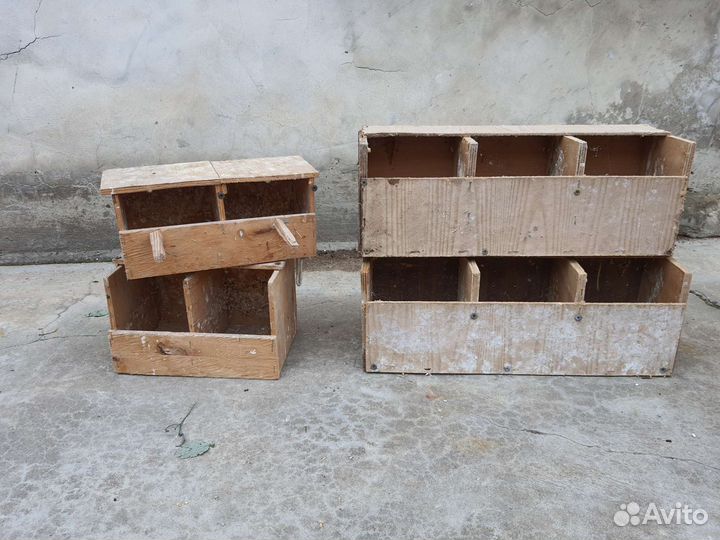 Домики для попугаев (дуплянки)