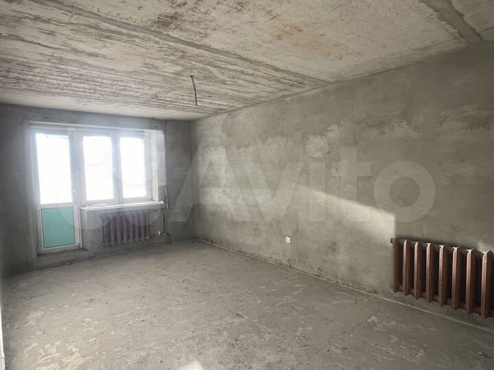 3-к. квартира, 71,4 м², 1/10 эт.