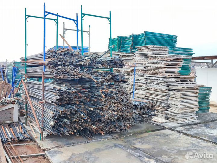 Аренда строительных лесов / Прокат лесов / Рамные