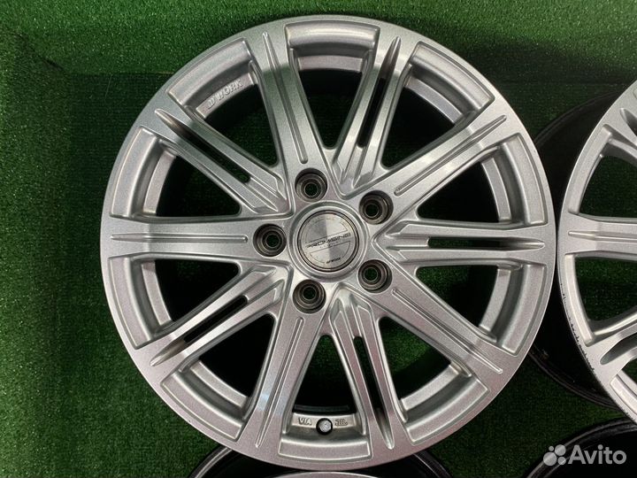 R16 Work Promising Light 5x114.3 6.5JJ ET+53