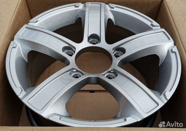 Нива, Шеви Нива R15 новые