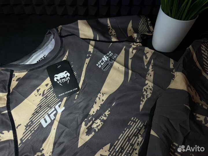 Рашгарды для тренировок Venum 2в1