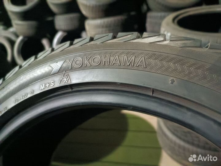 Yokohama Ice Guard IG30 215/45 R17 87Q