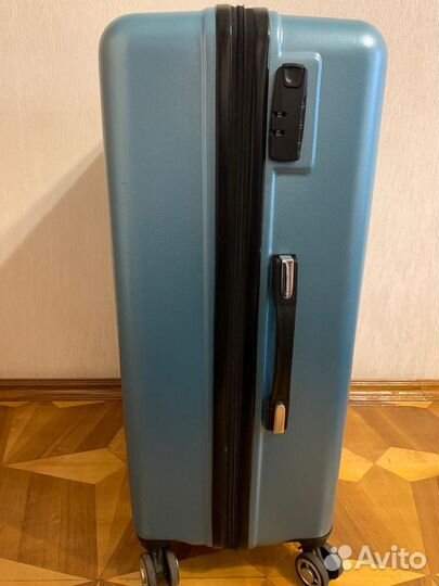 Чемодан в нормальном состоянии