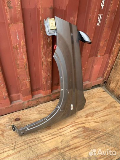 Левое переднее крыло Nissan Икстрейл T31