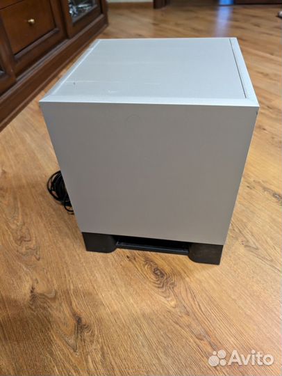 Сабвуфер yamaha