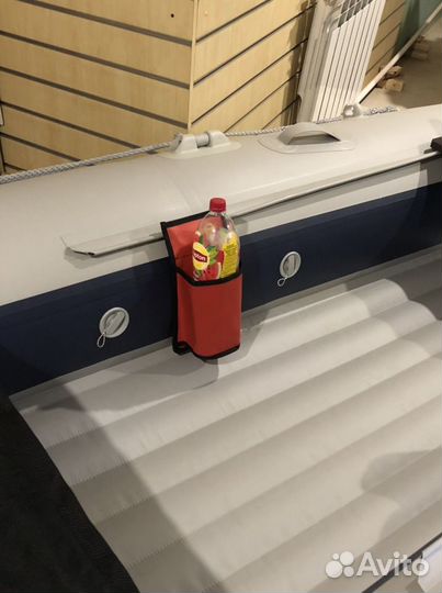 Держатель для термоса в лодку