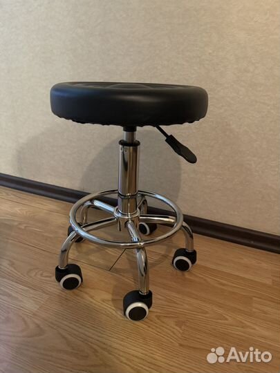 Стул новый