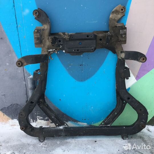 Подрамник Opel Vectra B