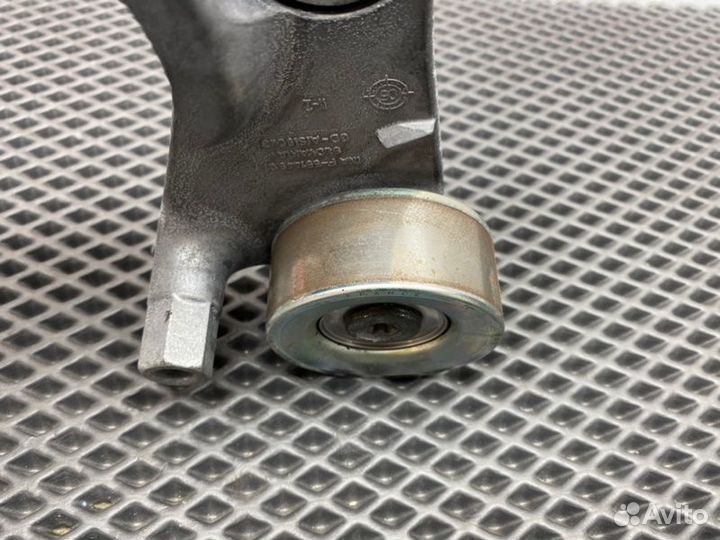 Натяжитель ремня генератора Honda Civic FD(4Д)