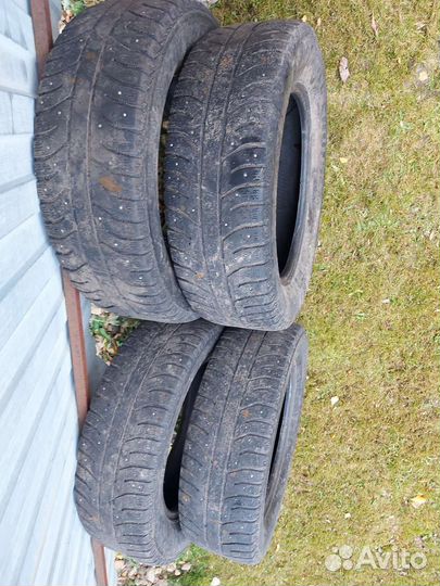 Bridgestone Ice Cruiser 7000 195/65 R15