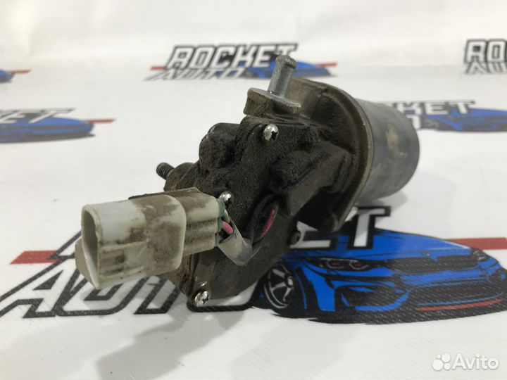 Моторчик стеклоочистителя передний Geely Emgrand