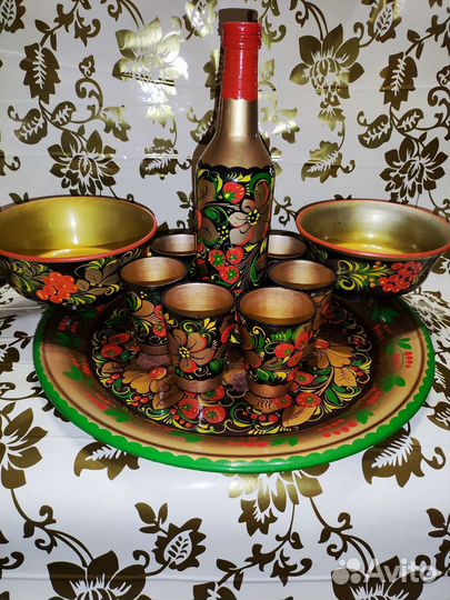 Набор Хохлома бутылка рюмки тарелки