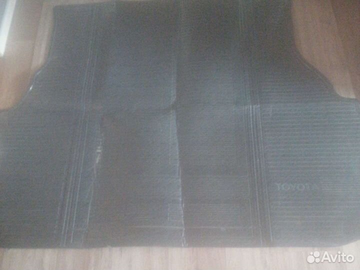 Автомобильные коврики бу резиновые