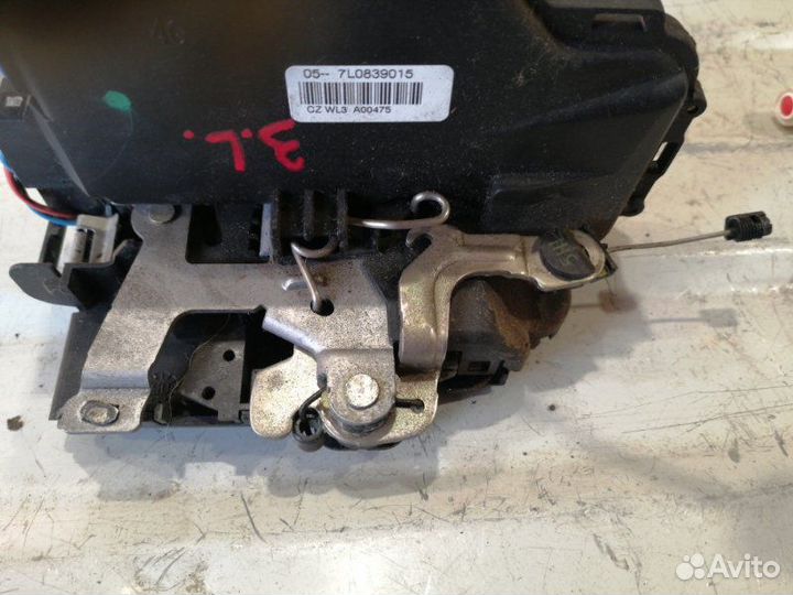 Замок двери задний левый Skoda Octavia А5 BSE 1.6