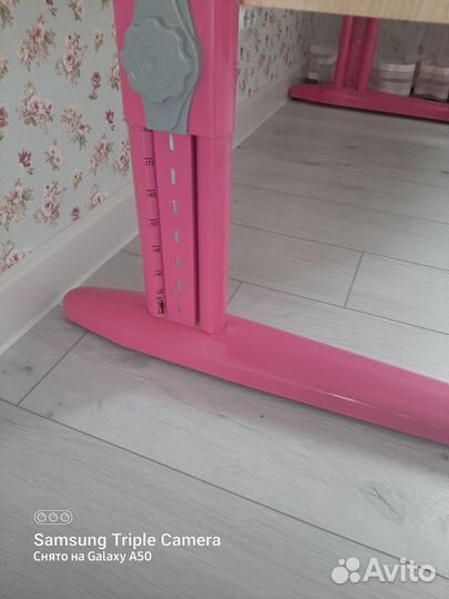 Детский письменный стол