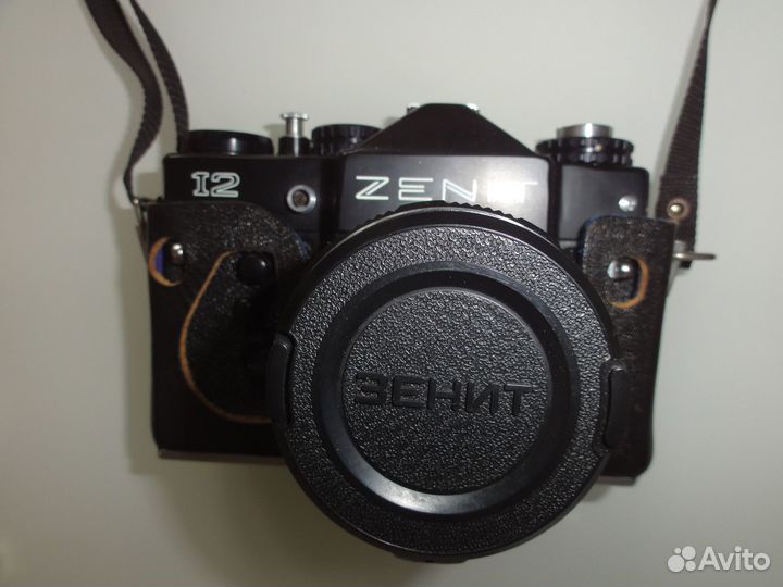 Пленочный фотоаппарат зенит- 12