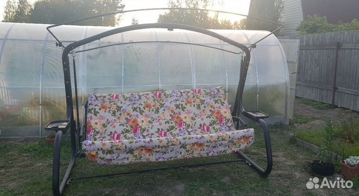 Садовые качели