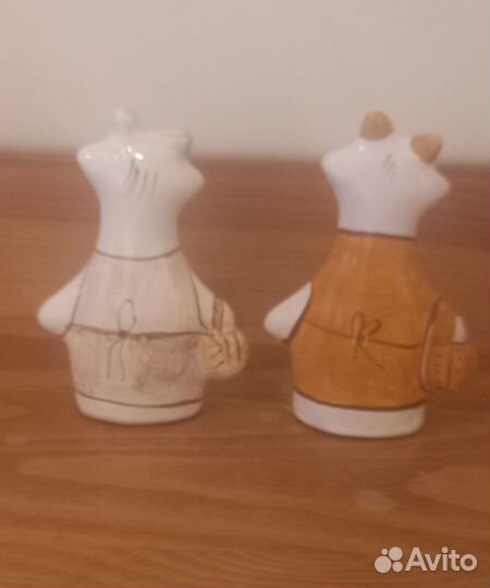 Гжель фигурки парные Козлик и Козочка