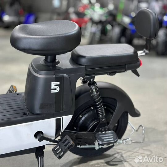 Электросамокат новый