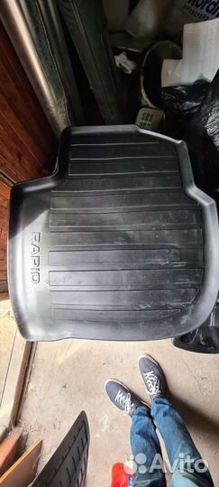 Резиновые коврики Skoda Rapid