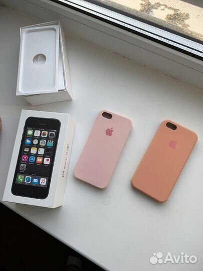 Телефон iPhone 5s (16гб)
