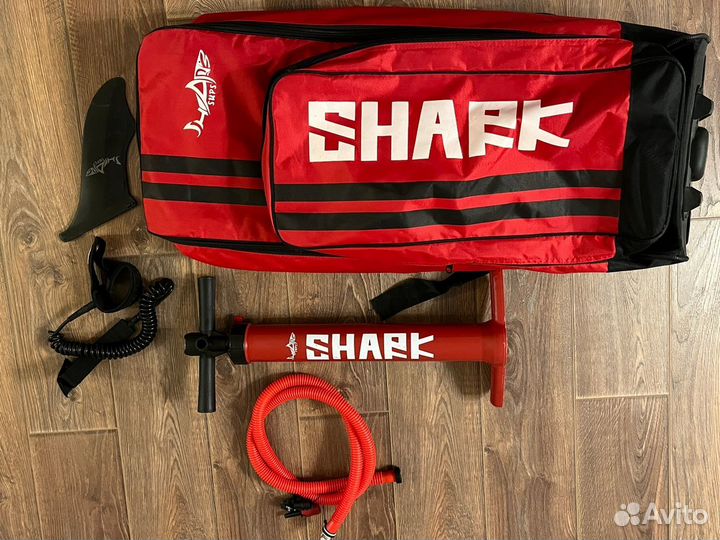 Sup board Shark touring traveler 12'6