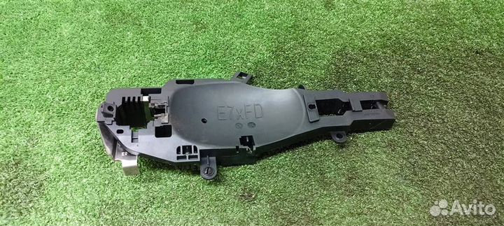 Кронштейн ручки BMW X5 E70 2007-2013