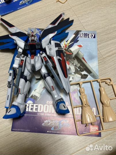 Фигурки-роботы Gundam Seed от Bandai (Япония)