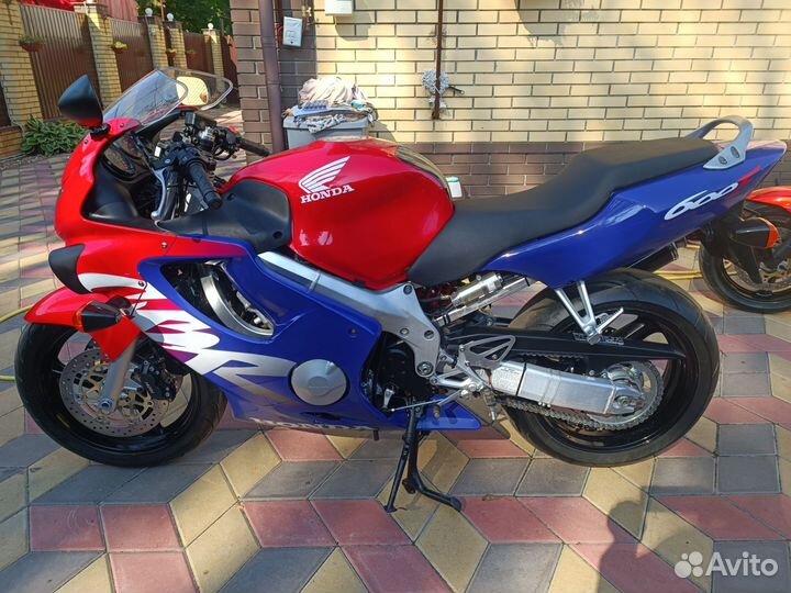 Honda CBR 600 F4 только что из Германии
