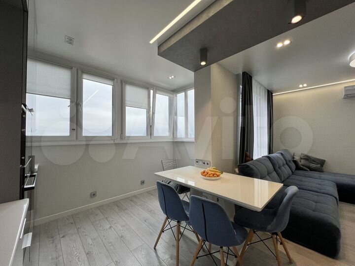 3-к. квартира, 82,4 м², 18/22 эт.