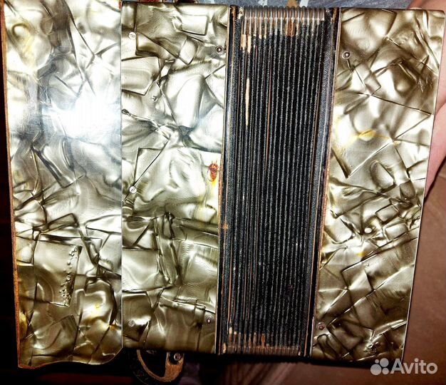 Музыкальные инструменты Гармонь