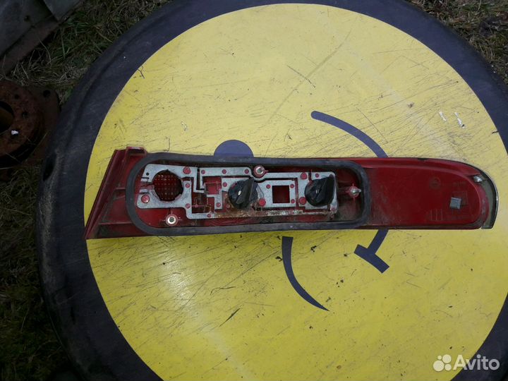 Фонарь левый Форд Скорпио 1994-1998