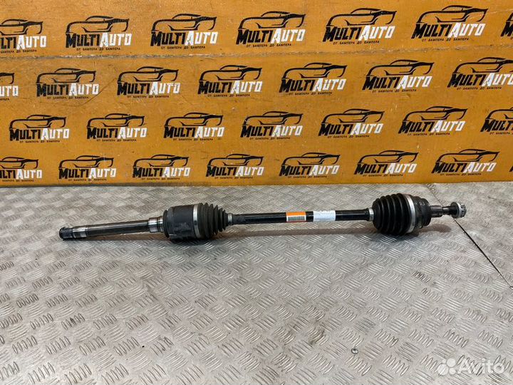 Привод передний правый Mercedes Gle W166 M651 D22