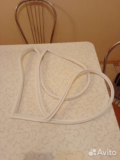 Уплотнитель для холодильника Бош, Сименс, Горенье