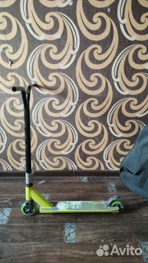 Трюковой самокат