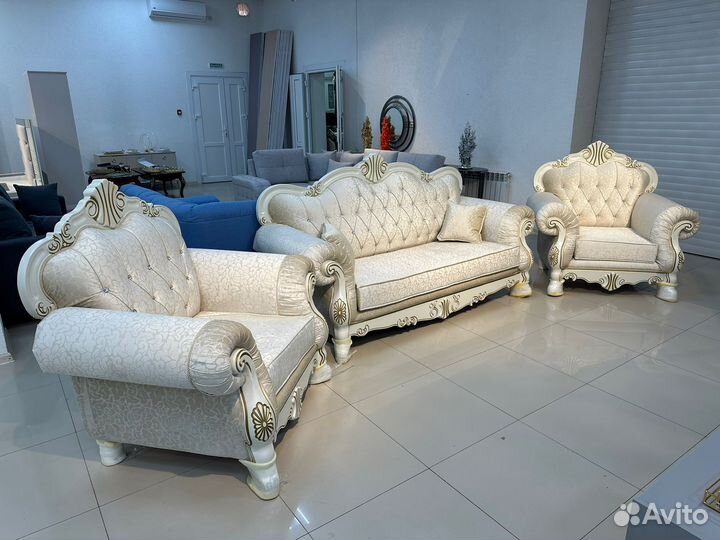 Мякгая тройка Майя