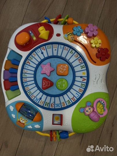 Развивающий музыкальный столик