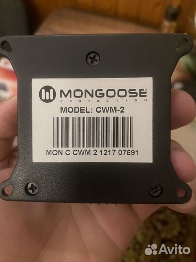 Доводчик стекол mongoose на два стекла