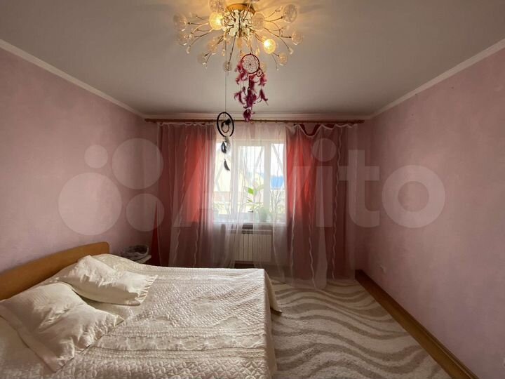 Дом 257 м² на участке 15 сот.