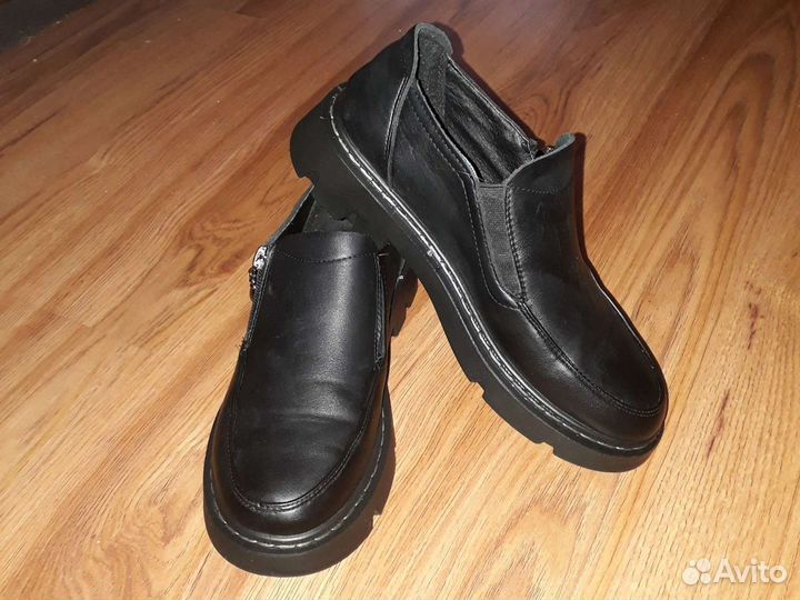 Ботинки женские р 36 б/у