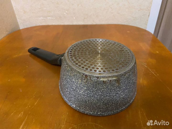 Ковшик с крышкой для индукционной плиты