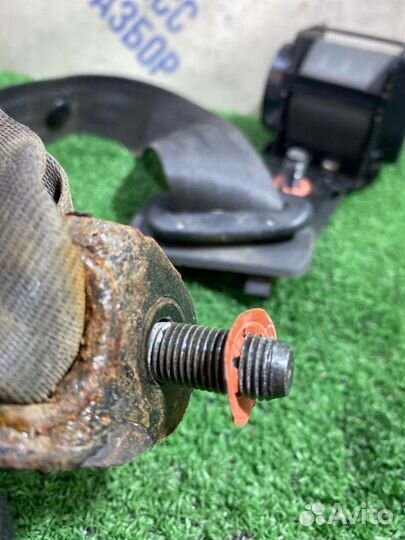 Ремень безопасности задний левый Kia Optima седан